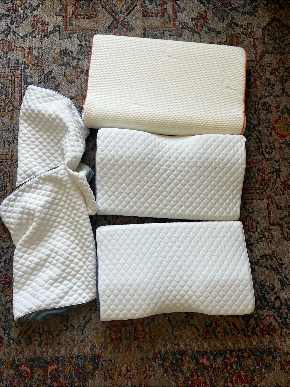 2 Delira Ergonomic Pillows + 1 Pillowise Pillow Set of Quilted White Memory Foam